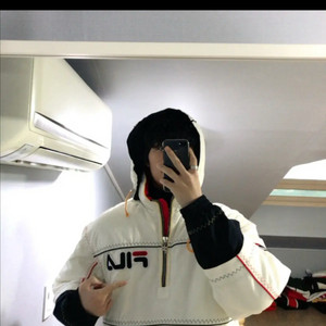 초대장급 휠라 후드 점퍼 아노락 패딩
