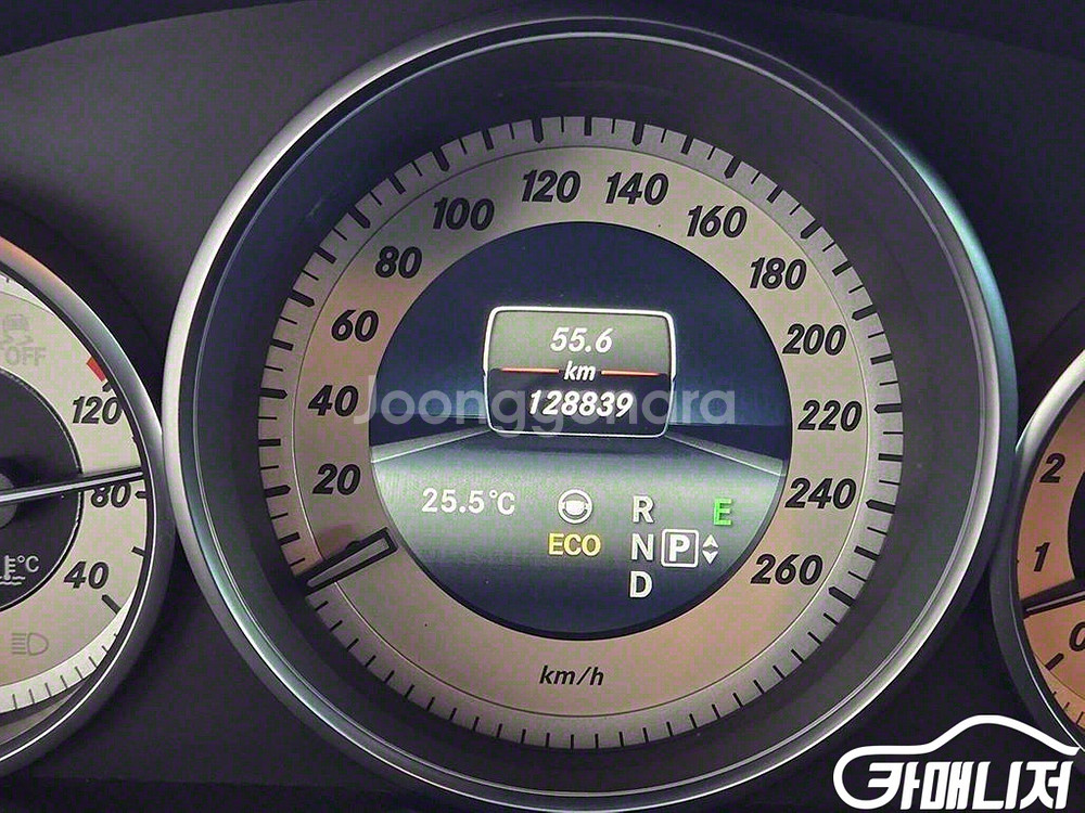 [벤츠]E-클래스 W212 E350 4MATIC #앱특--7