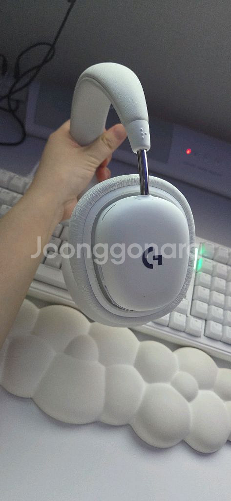 로지텍 G735 화이트 게이밍 헤드셋--1