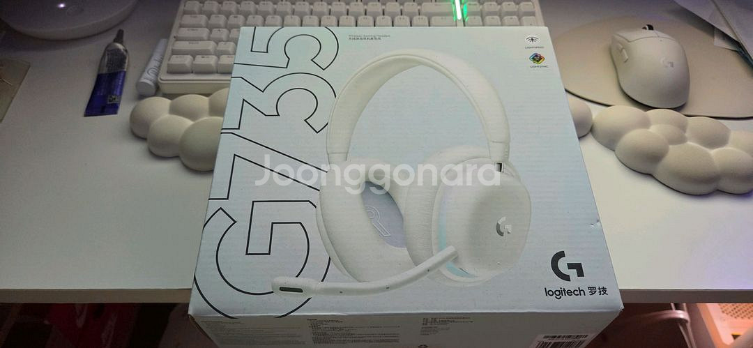 로지텍 G735 화이트 게이밍 헤드셋--4