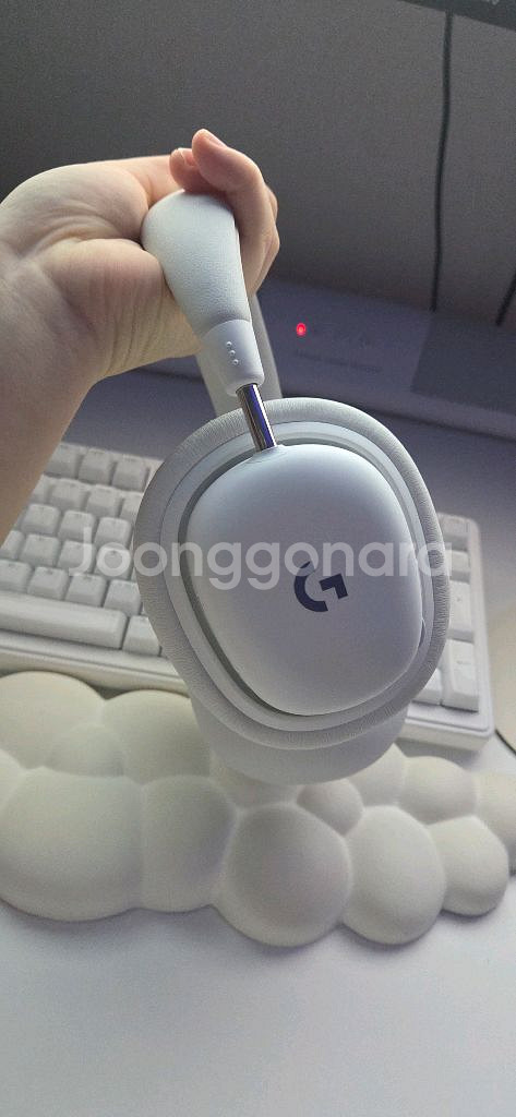 로지텍 G735 화이트 게이밍 헤드셋--3