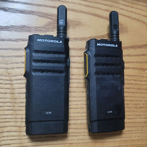 모토로라 SL1M UHF 무전기 2대 (정상 작동, 배