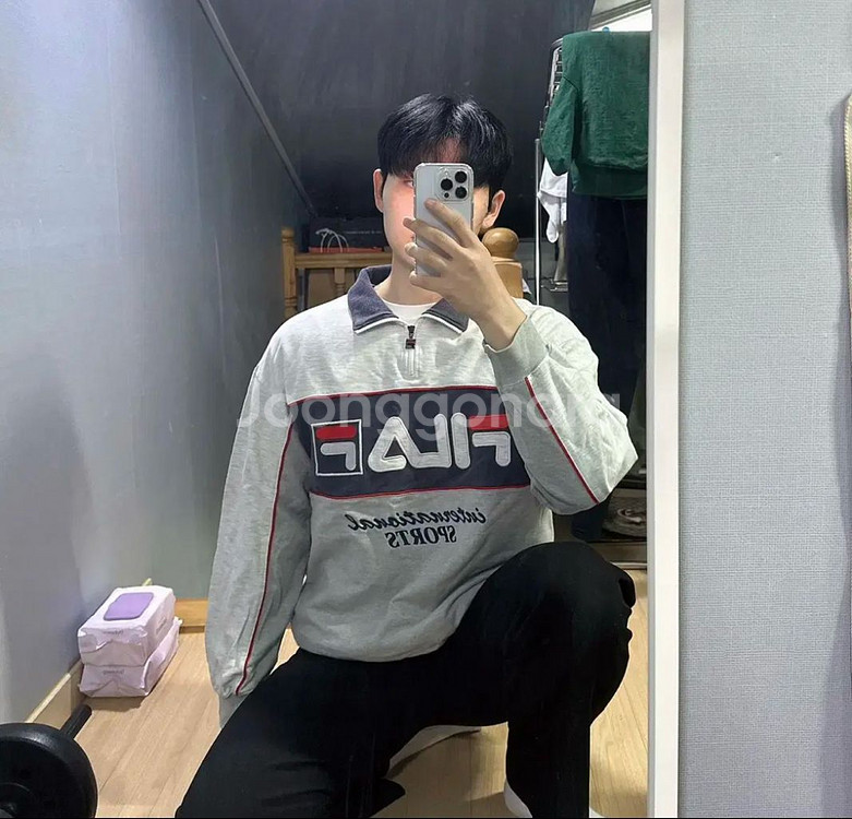 대장급 올드스쿨 빅로고 휠라 반집업 맨투맨--0