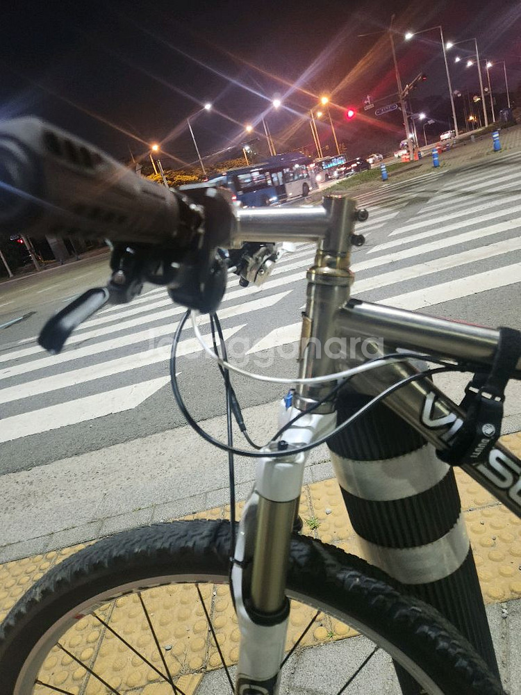 티타늄 자전거 SCAN 장거리 최적화 자전거--9