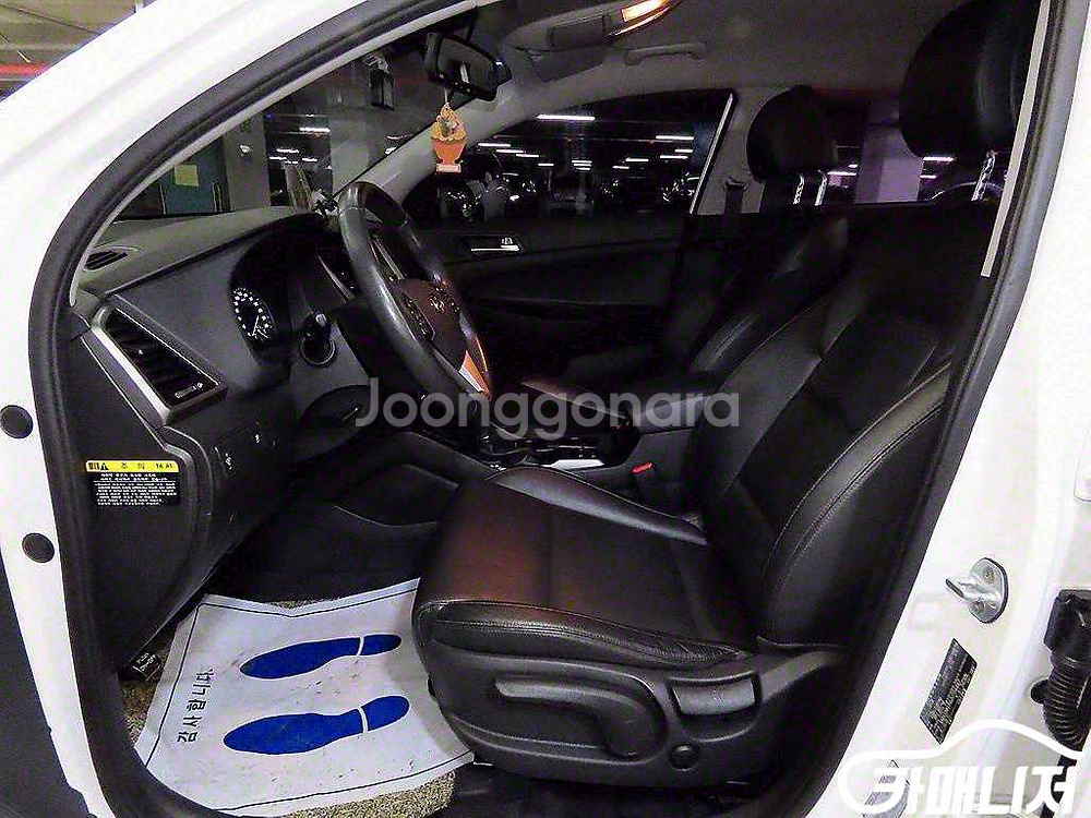 [현대]올뉴투싼 디젤 1.7 2WD 모던 (5인승) #--5