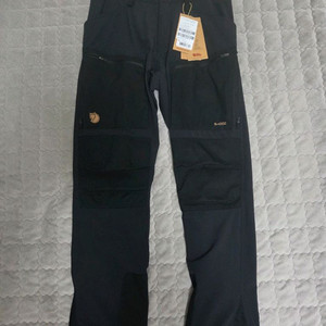 피엘라벤 캡 애자일 트라우저 44s 블랙 (29~30)