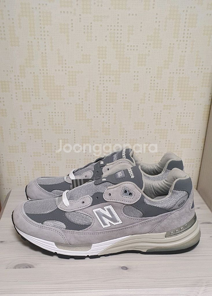 뉴발란스 992 그레이 290사이즈 M992GR--1