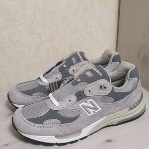 뉴발란스 992 그레이 290사이즈 M992GR