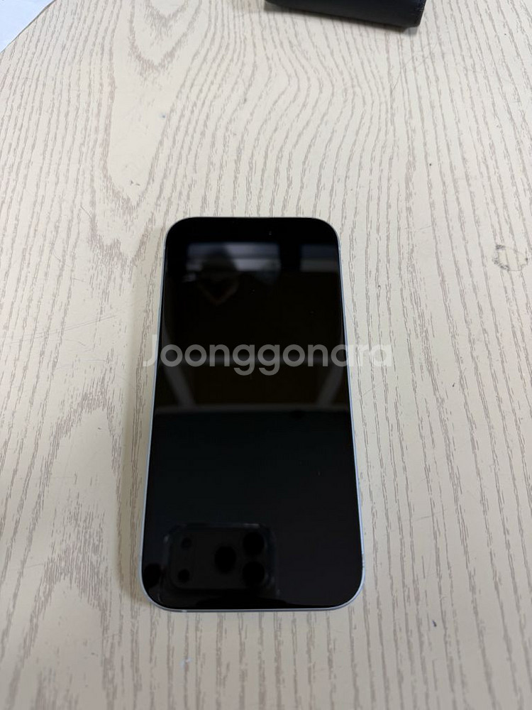 아이폰 15 128기가 블루 판매합니다--10