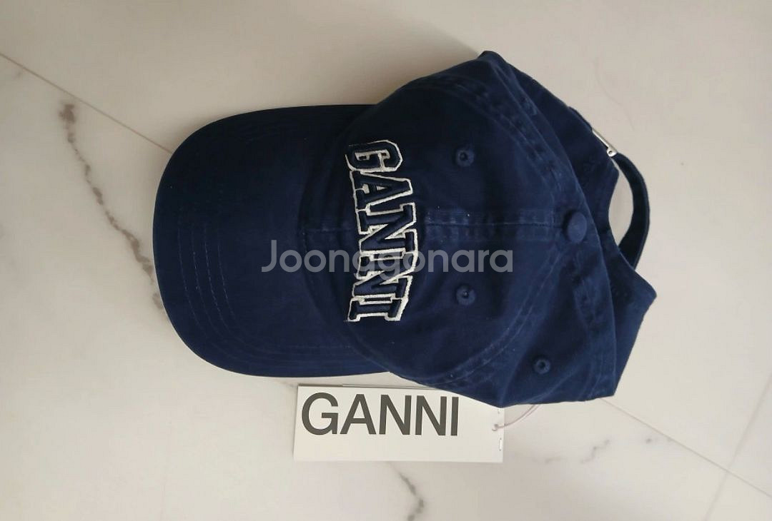 가니 GANNI 여성 볼캡 신상 새상품--0