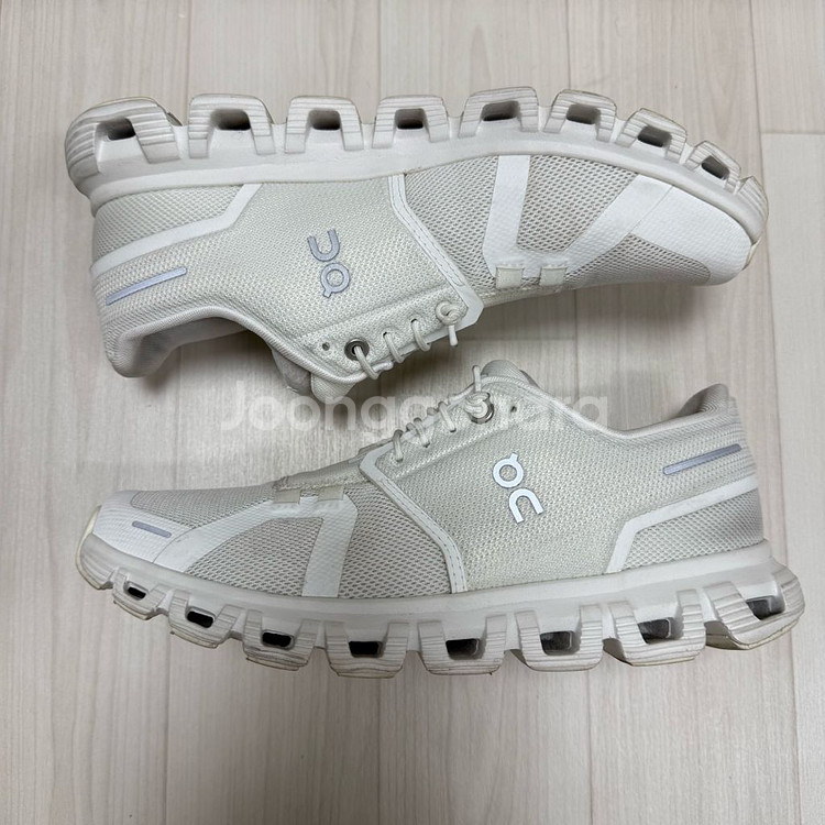 [w350] 온러닝 클라우드 6 여성용--1