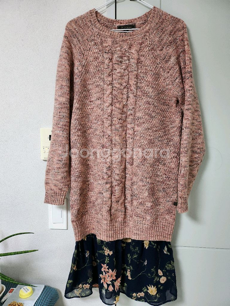 써스데이아일랜드 니트 원피스--3