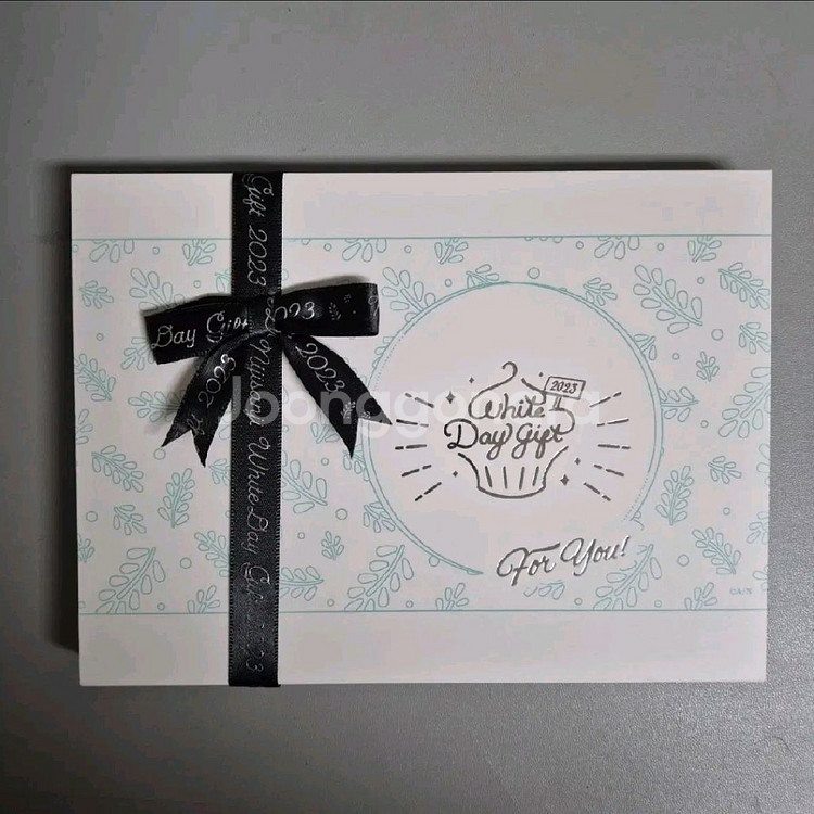 니지산지 볼택션 와타라이 히바리 2023 화이트데이 기--0