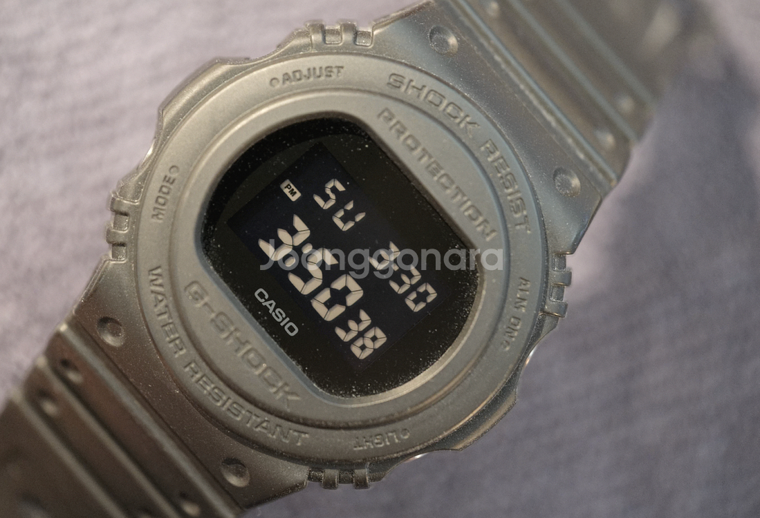 지샥 5700bb--0