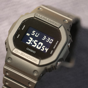 지샥 5600bb