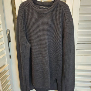 시스템옴므 블랙니트