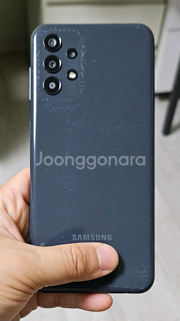 갤럭시 A13 블랙 64GB 싸게 팝니다.--1