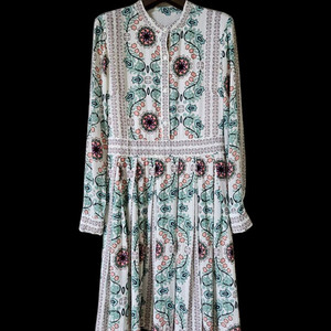 토리st. 플라워 패턴 차이나카라 긴팔 미디원피스 55