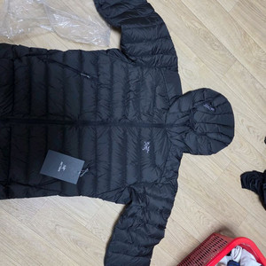 아크테릭스 세륨후디 블랙 M 완전새상품 네고x