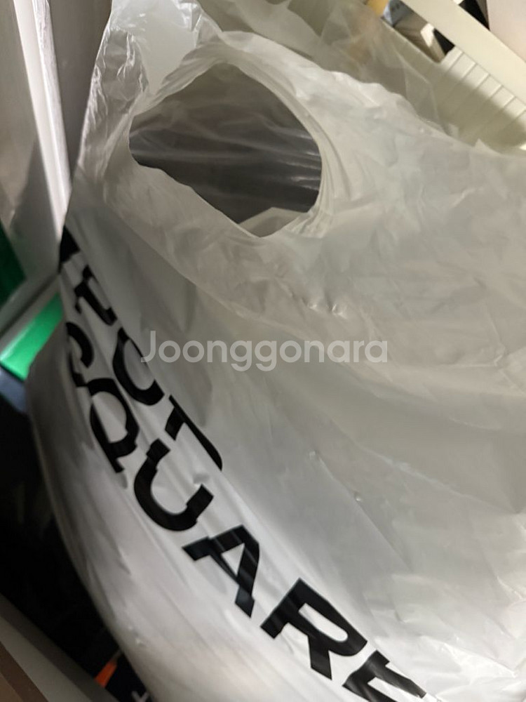 지디 굿즈 조앤프렌즈 조아 빅 러그 손수건--2
