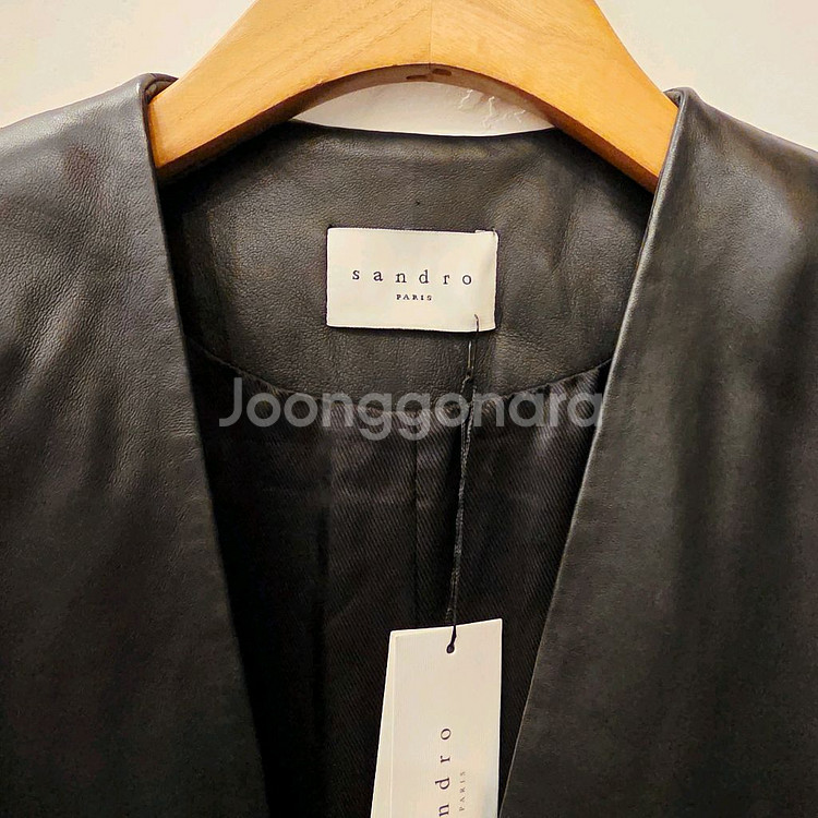 산드로 블랙 가죽 자켓 새상품--2