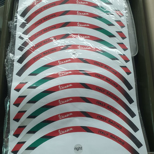 베스파 GTS300용 휠 스티커 (판매 완료)