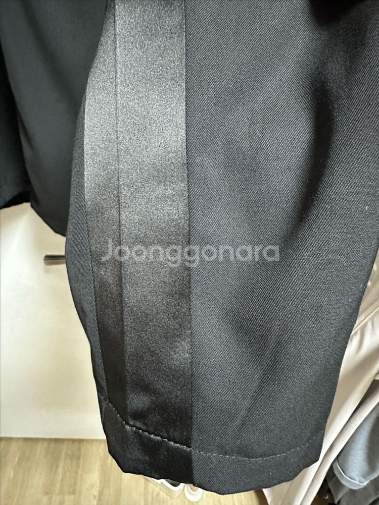 프라다 울 후드 블루종 자켓 SGC195 XL판매합니다--4