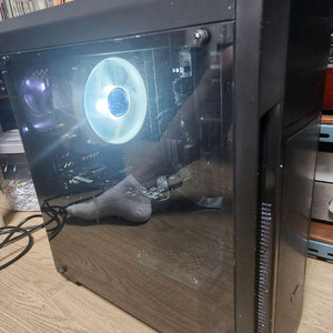 게이밍컴퓨터 i5-9600k gtx 1060 6g
