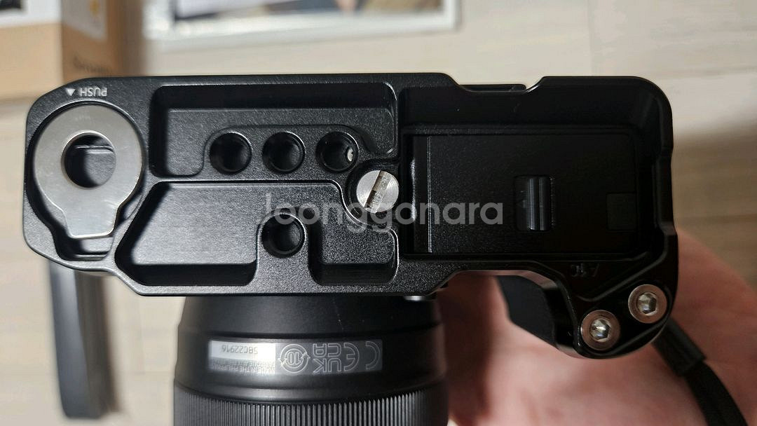 후지 X-M5 XC15-45mm 블랙 렌즈키트 팝니다.--5