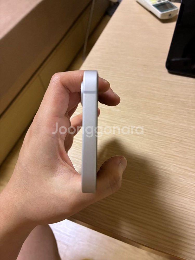 아이폰16e 512GB 화이트--7