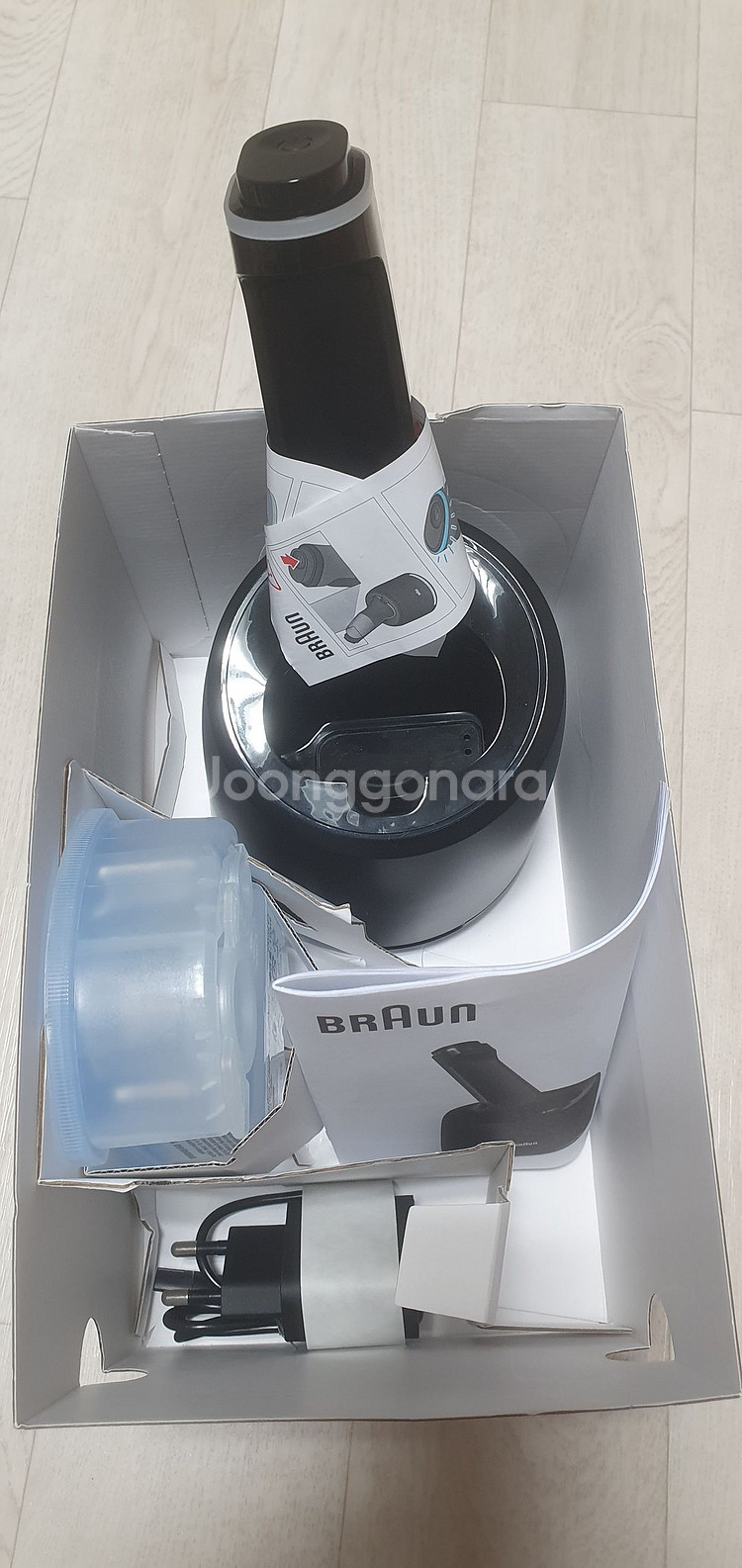 브라운면도기 시리즈5 전기면도기 +세척기(스마트케어)--2
