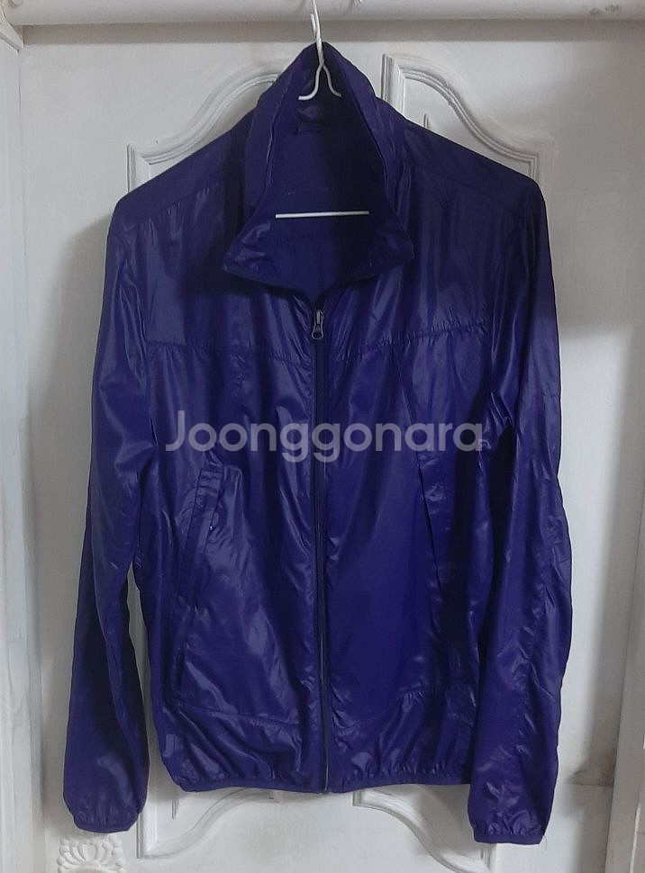 지오다노 경량 후드 바람막이/남청색/95cm--0