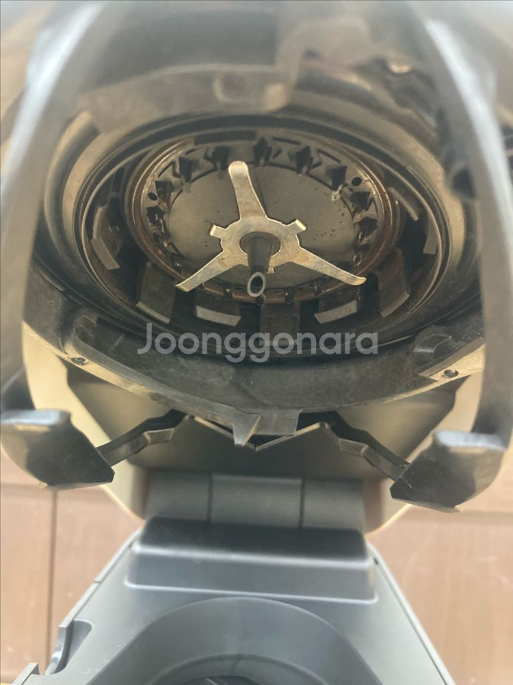 네스프레소 버츄오팝 커피머신 GCV2--3