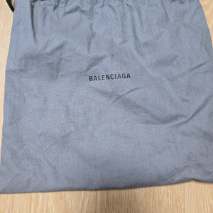 발렌시아가볼캡팜니다