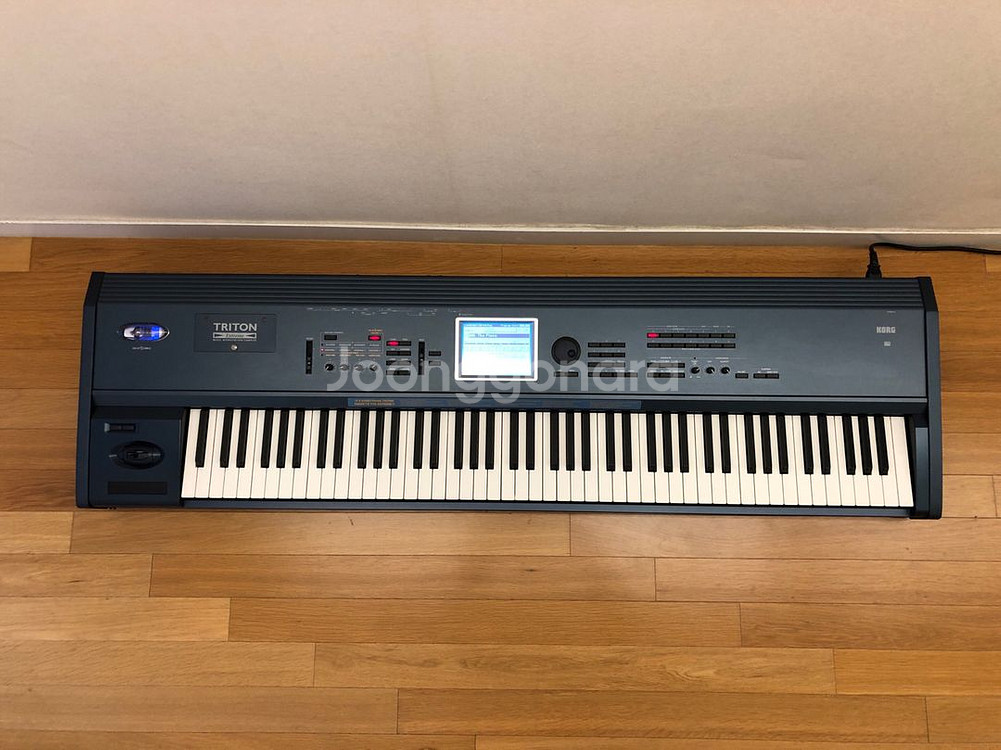KORG TRITON Extreme 88건반 신디사이저--0