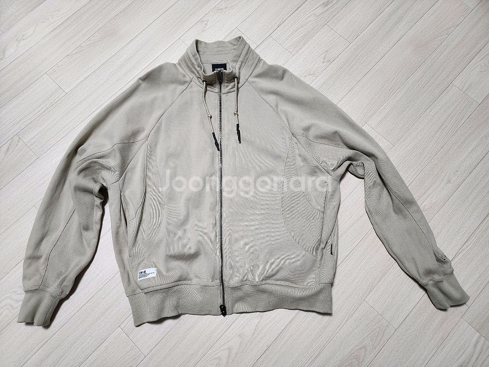 스위브SWIB 나그랑 면 집업 M사이즈--0