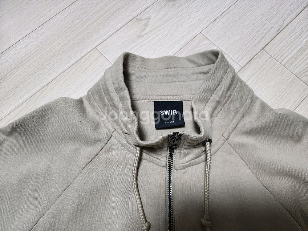 스위브SWIB 나그랑 면 집업 M사이즈--1