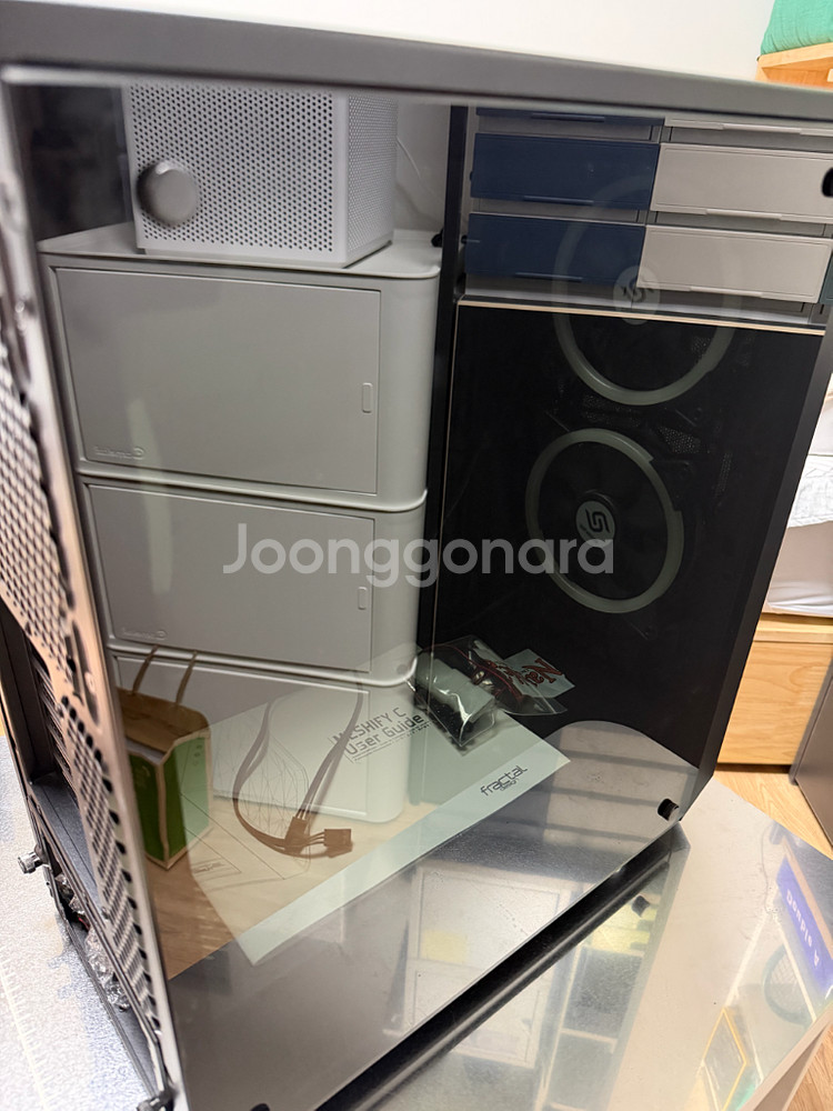 Fractal Design Meshify 2 케이스--2