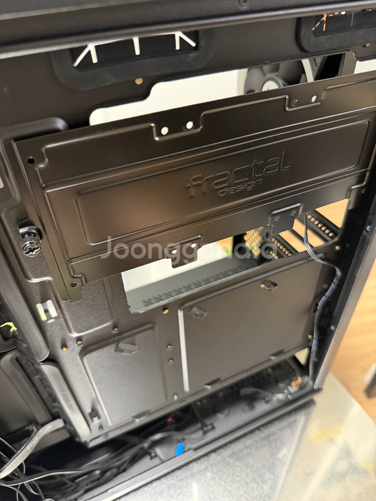 Fractal Design Meshify 2 케이스--5