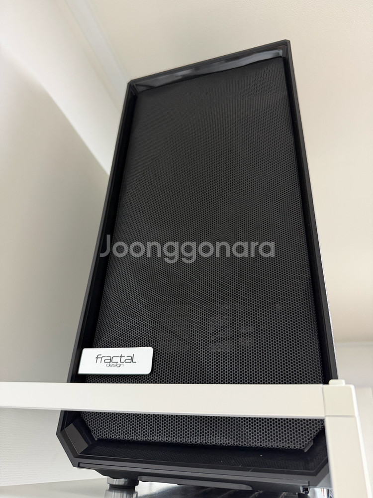 Fractal Design Meshify 2 케이스--7