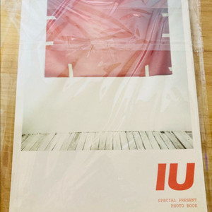 아이유 2011 포토북 리얼 희귀굿즈 iu