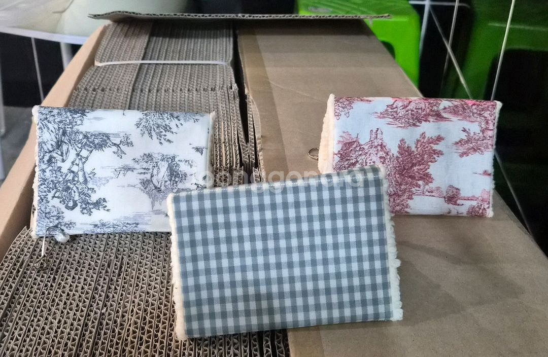 앵무새 포치 소&대--1