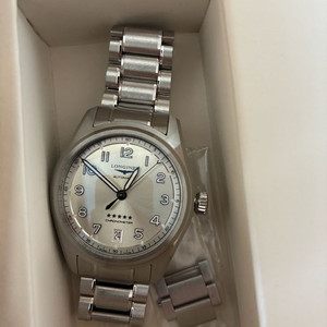 론진 스피릿 37 샴페인