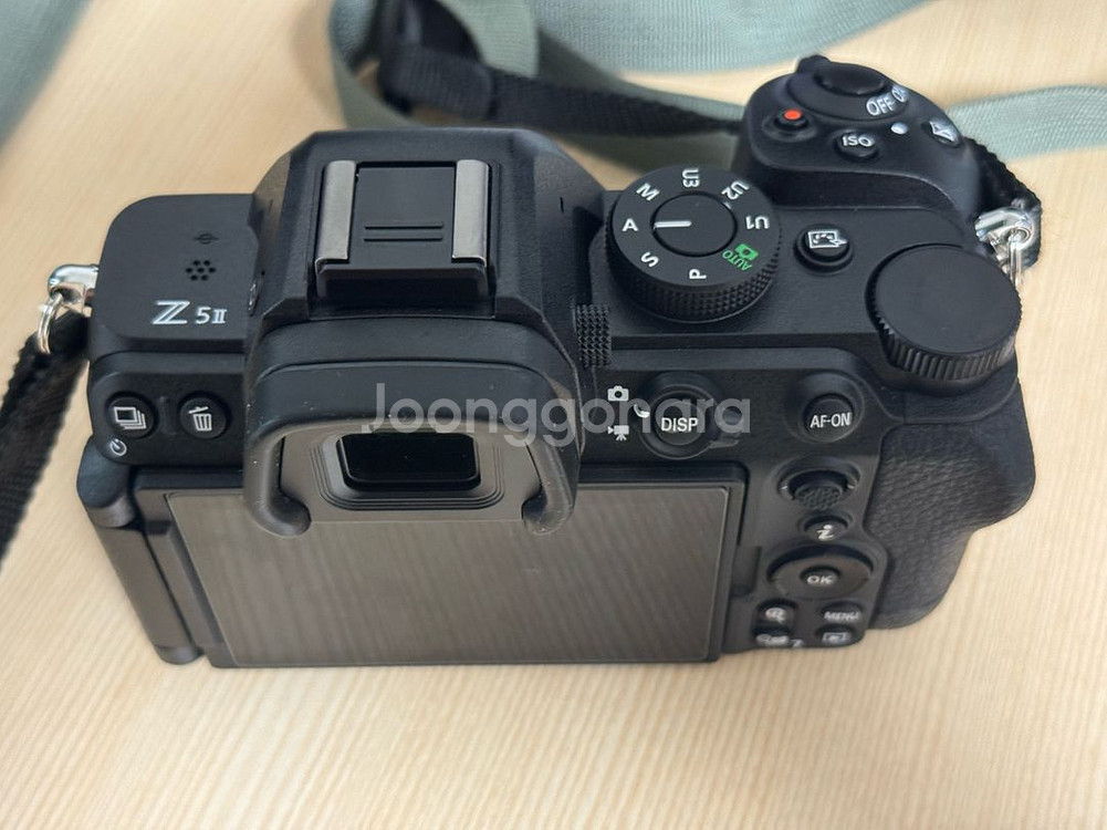 니콘 z5II 500컷 거의 새상품--1