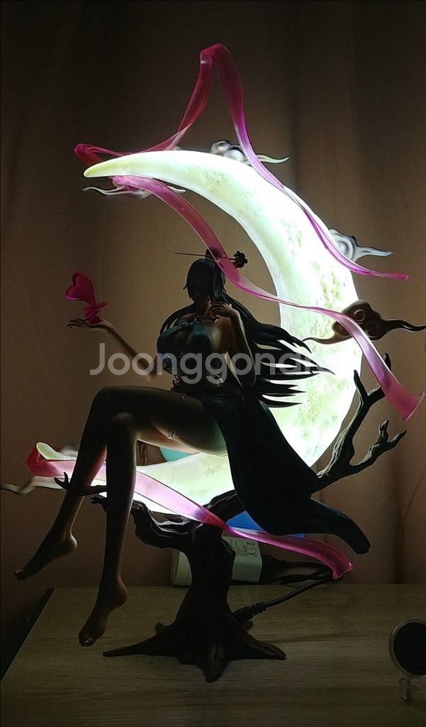 원피스 보아 핸콕 레진 피규어--1