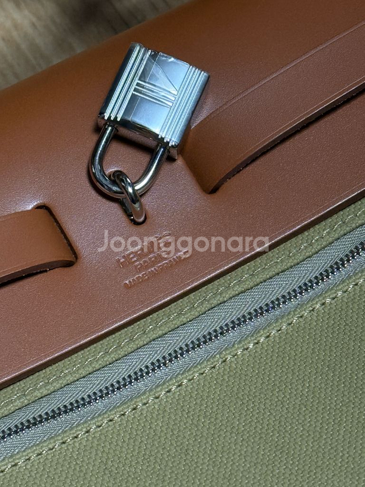 정품 에르메스 에르백31 베이지카키 캔버스--2