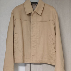 쿠어 베이지 크롭 트러커 자켓 M 100사이즈 판매