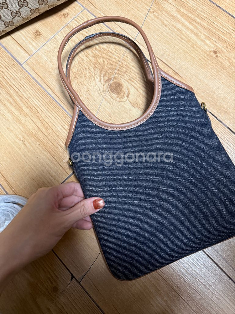 미우미우 데님 토트백) 잠실동 직거래시 에눌가능--5