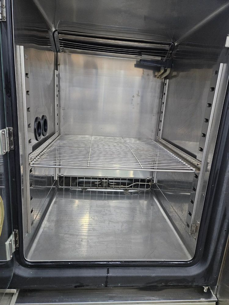 ESPEC PSL-2KP 온습도챔버 -교정25년10월 이미지