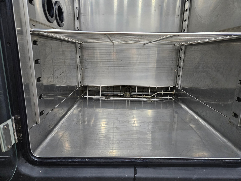 ESPEC PSL-2KP 온습도챔버 -교정25년10월 이미지